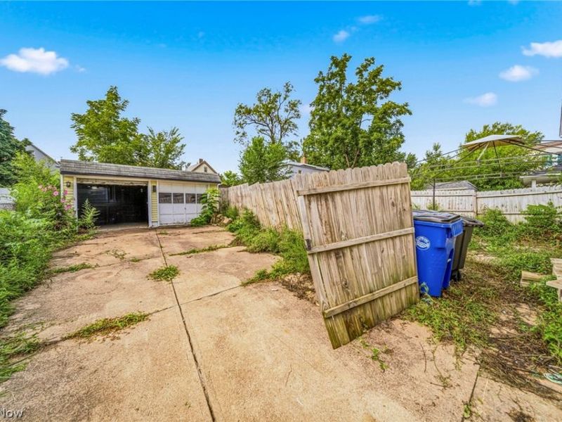 4229 Gifford Avenue, Cleveland, OH 44109 Photo 4