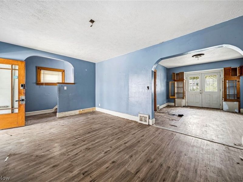 4229 Gifford Avenue, Cleveland, OH 44109 Photo 8