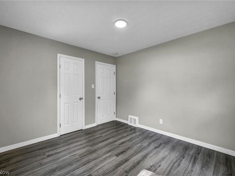 1291 Hardesty Boulevard, Akron, OH 44320 Photo 12