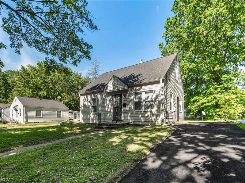1291 Hardesty Boulevard, Akron, OH 44320 Photo 16