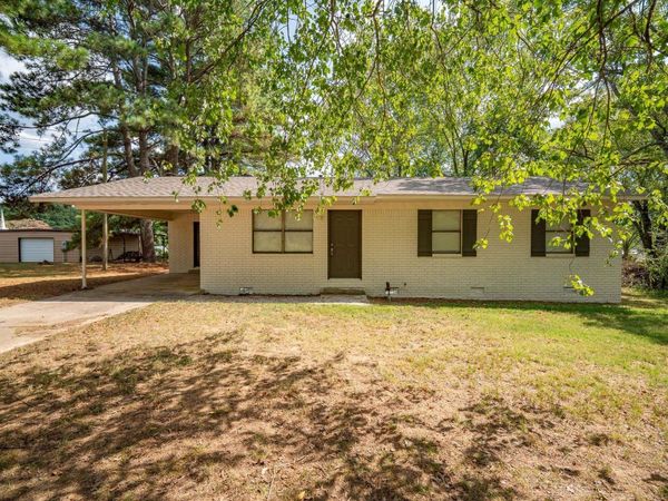 201 Church Ave , Rose Bud, AR 72137