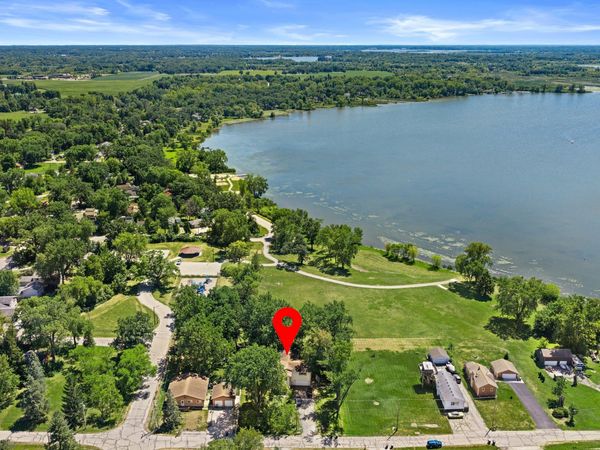 26941 103rd Pl, Salem Lakes, WI 53179