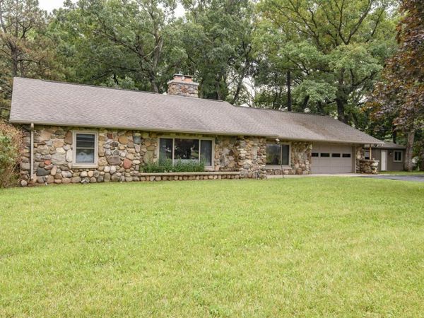 W195S9804 Racine Ave, Muskego, WI 53150