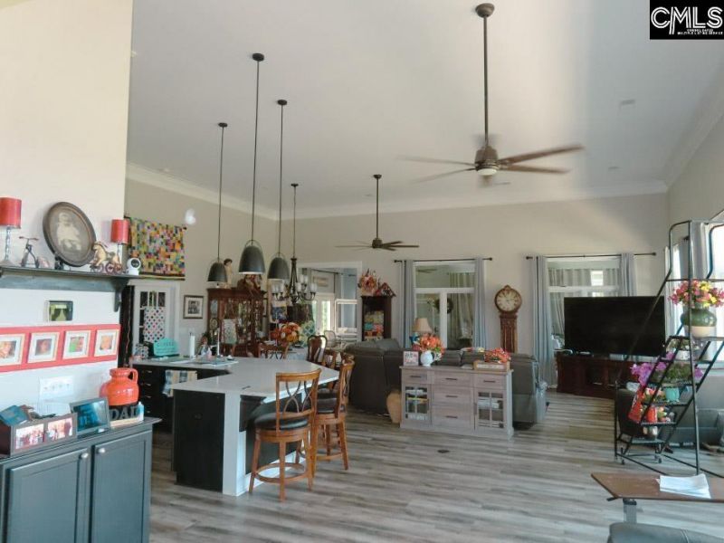 529 Martin Road  Photo 5