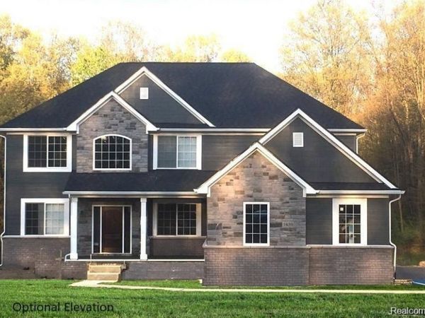 2755 W. Wattles, Troy, Mi 48098