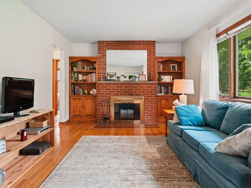 2106 Springhill Drive, Columbus, OH 43221 Photo 7