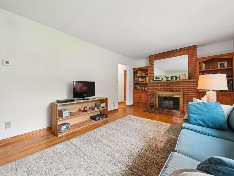 2106 Springhill Drive, Columbus, OH 43221 Photo 8