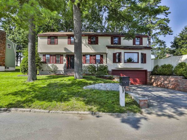 28 Danbury Road, Nashua, NH 03064