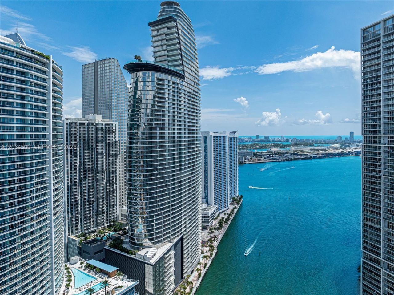 300 Biscayne Blvd Way , Unit 6301, Miami, FL 33131 Photo