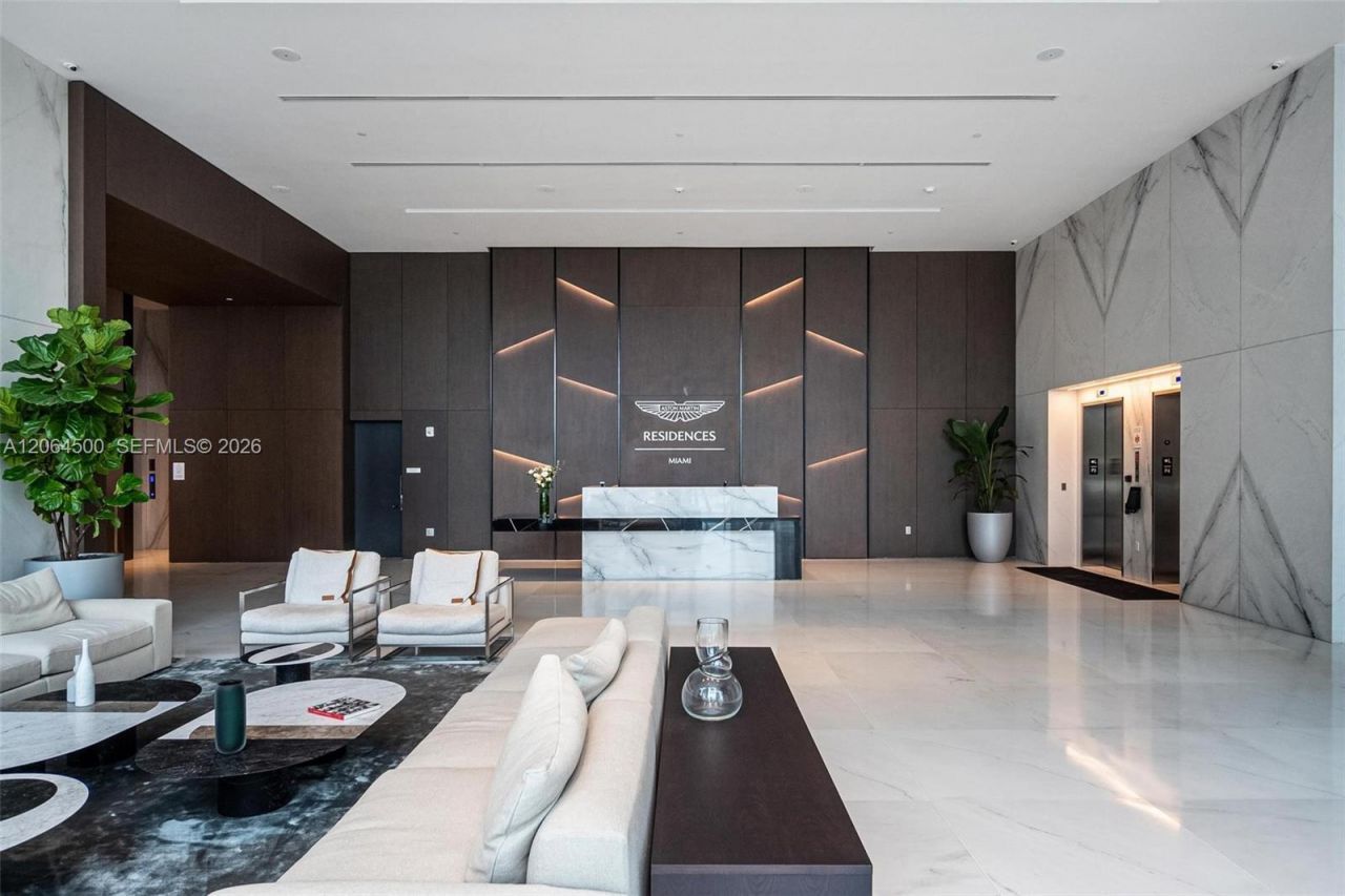 300 Biscayne Blvd Way , Unit 6301, Miami, FL 33131 Photo