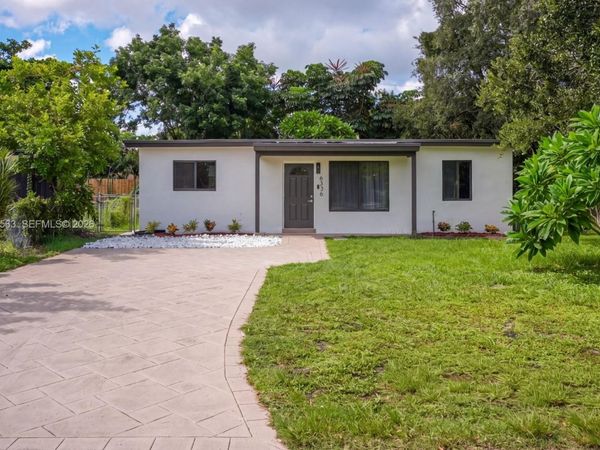 6336 Garfield St , Hollywood, FL 33024
