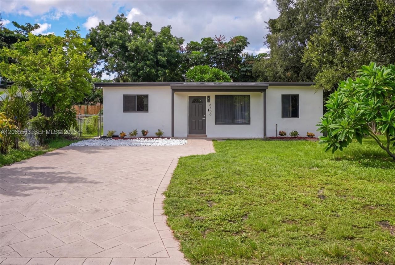 6336 Garfield St , Hollywood, FL 33024 Photo