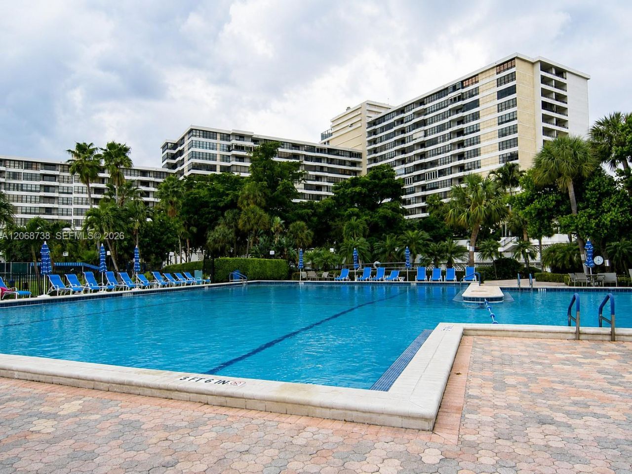 500 Three Islands Blvd , Unit 918, Hallandale Beach, FL 33009 Photo