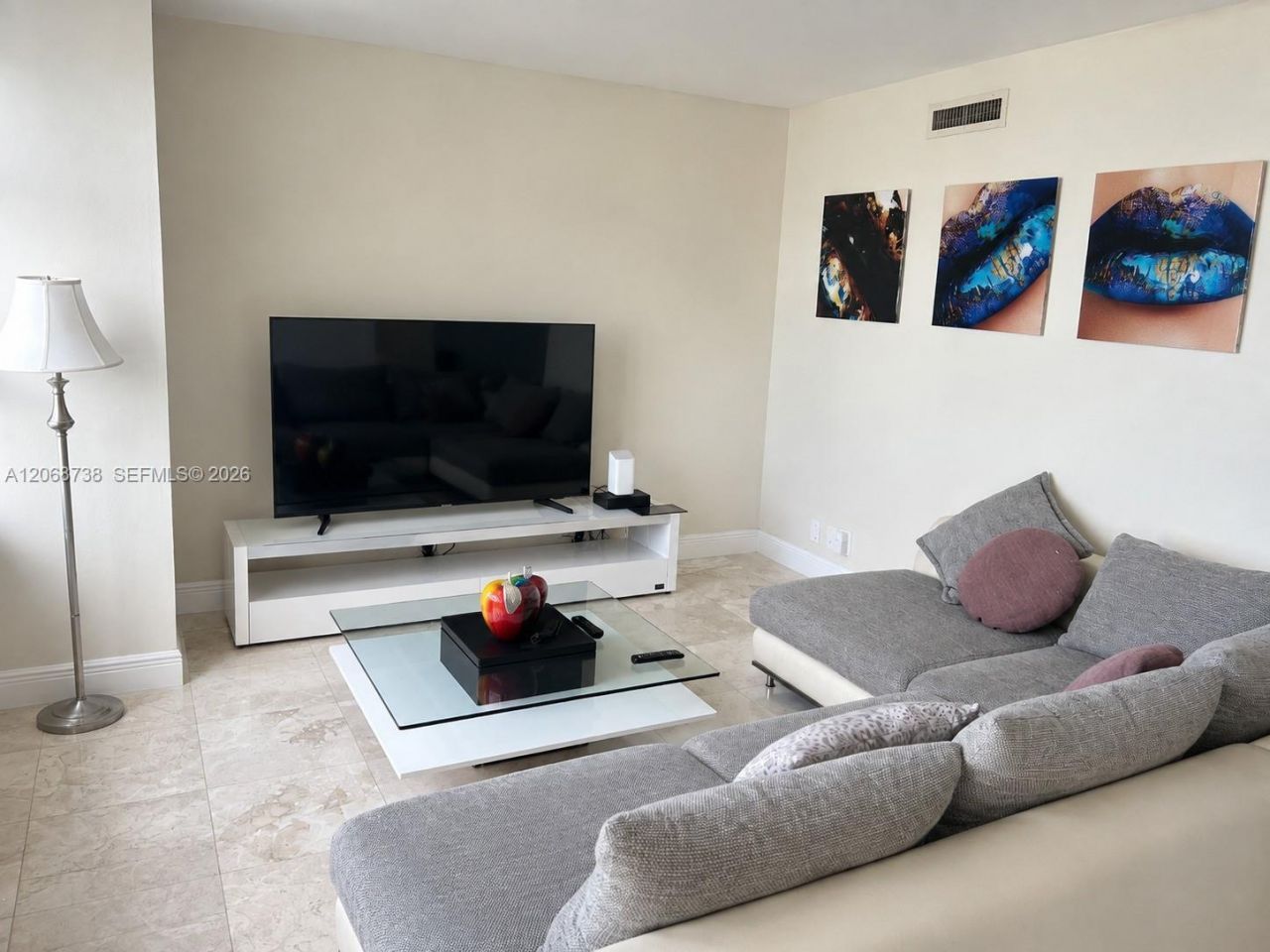 500 Three Islands Blvd , Unit 918, Hallandale Beach, FL 33009 Photo