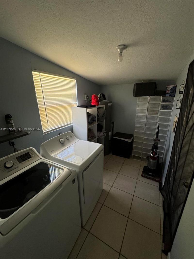 1281 W 35th St , Riviera Beach, FL 33404 Photo