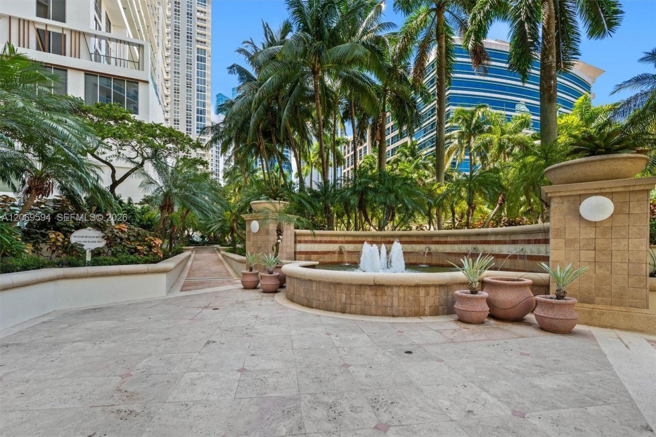 347 N New River Dr E , Unit 2709, Fort Lauderdale, FL 33301 Photo