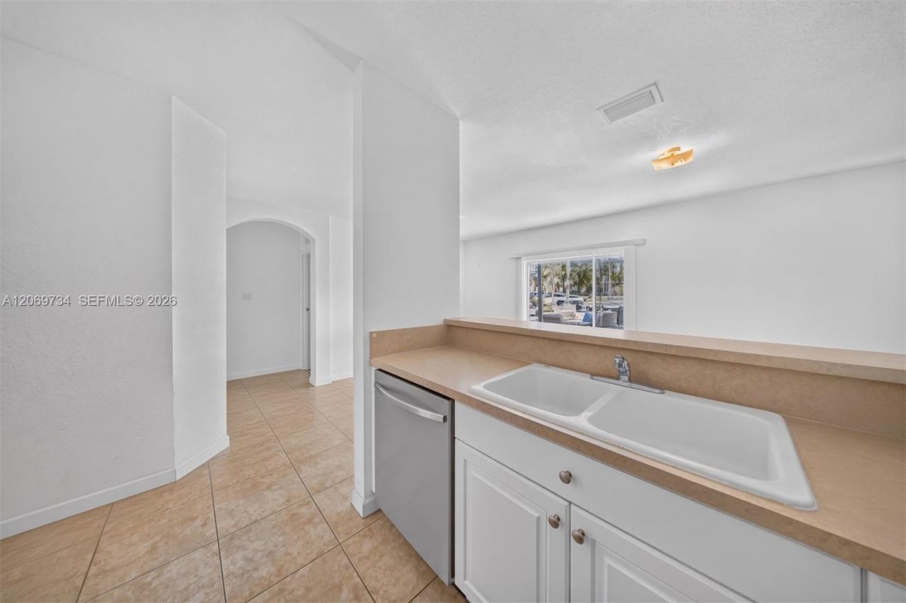 1495 NE 33rd Ave , Unit 101, Homestead, FL 33033 Photo