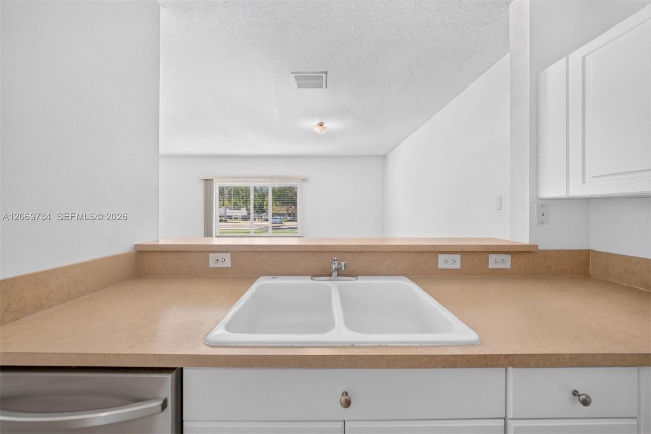 1495 NE 33rd Ave , Unit 101, Homestead, FL 33033 Photo