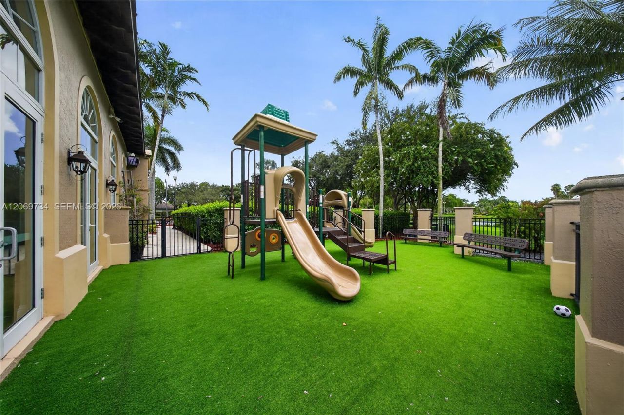 1495 NE 33rd Ave , Unit 101, Homestead, FL 33033 Photo