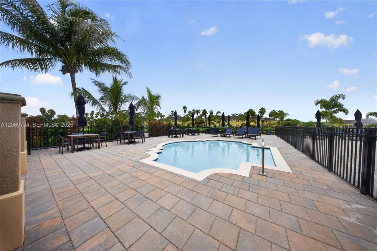 1495 NE 33rd Ave , Unit 101, Homestead, FL 33033 Photo