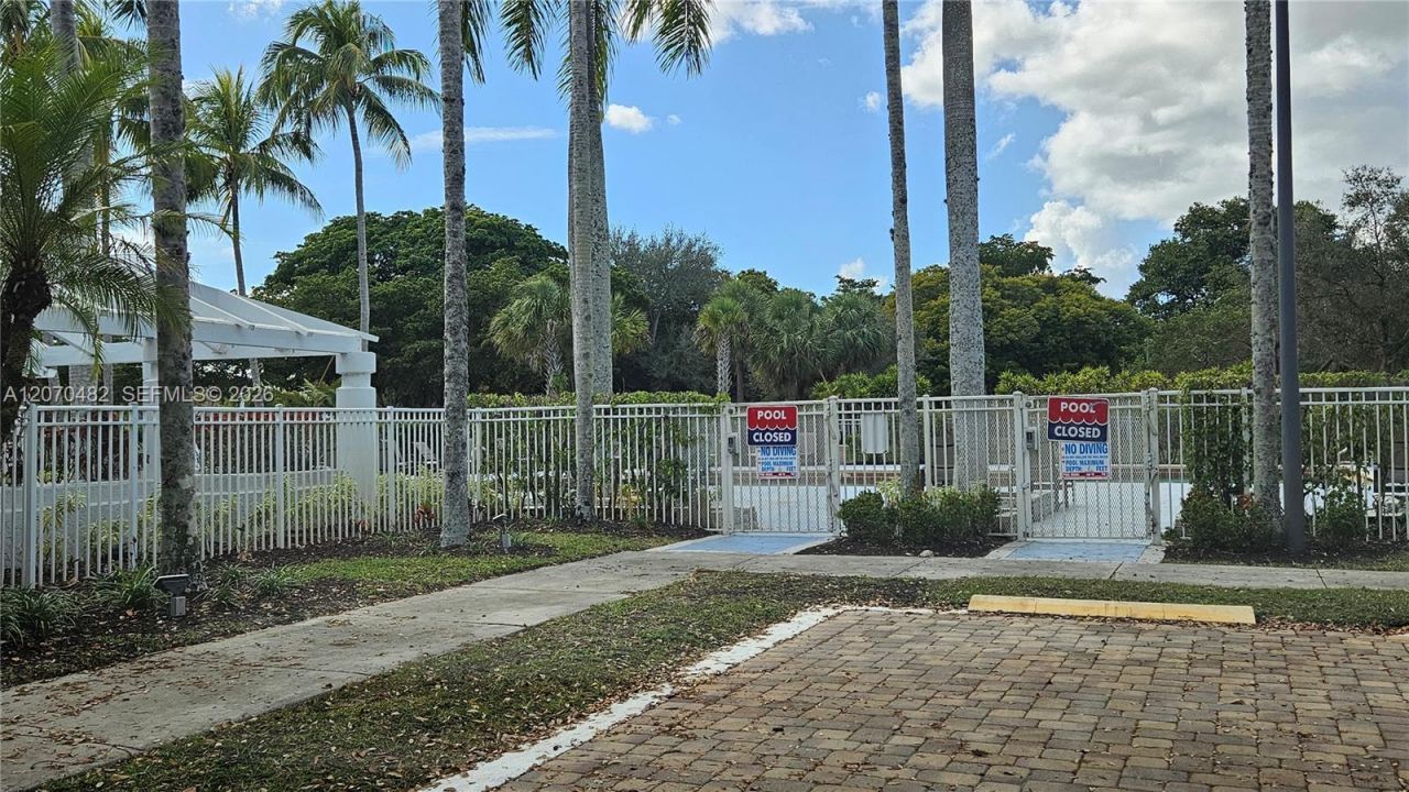 931 Lyons Rd , Unit 4102, Coconut Creek, FL 33063 Photo