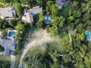 7121 Spring Valley Road, Dallas, TX 75254