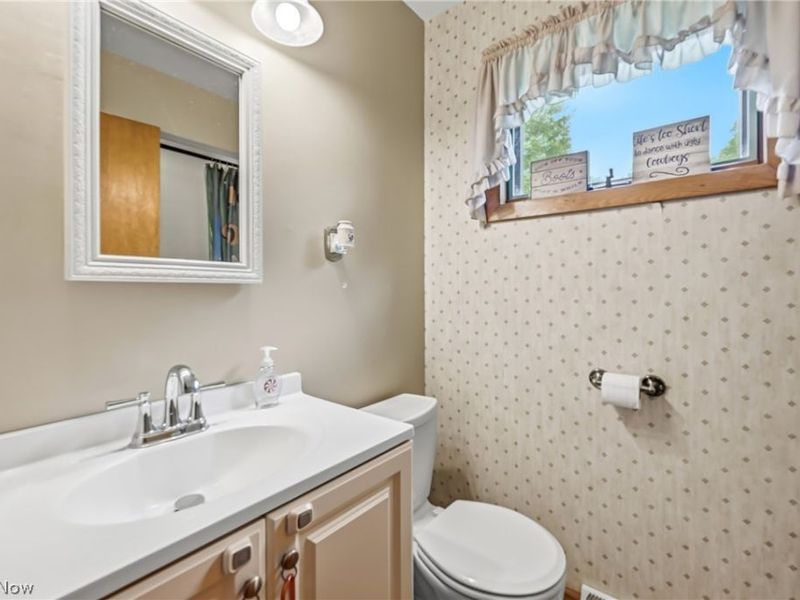 1 Wood Street, Leetonia, OH 44431 Photo 16