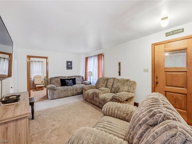 1 Wood Street, Leetonia, OH 44431 Photo 6