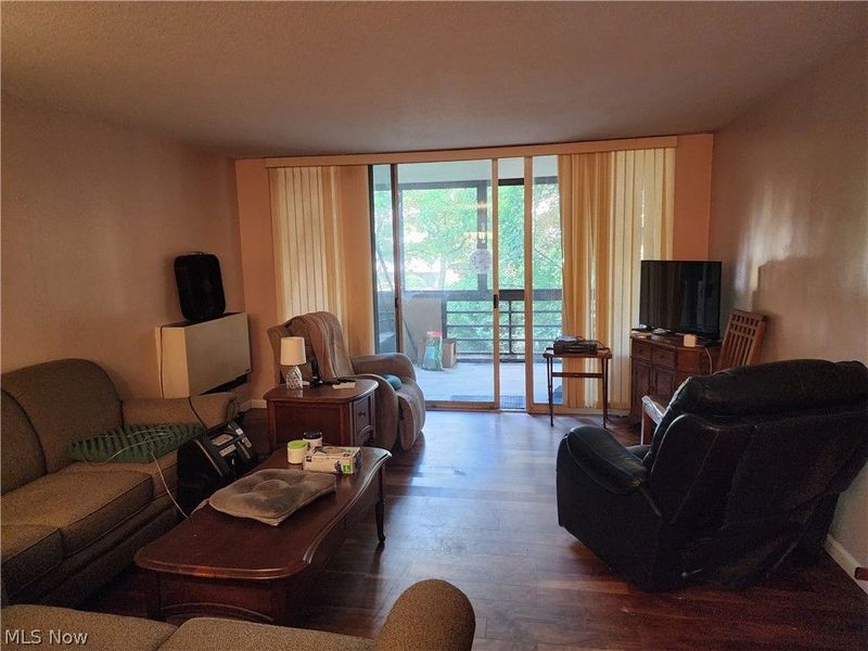 25801 Lakeshore Boulevard, Unit 20, Euclid, OH 44132 Photo 5