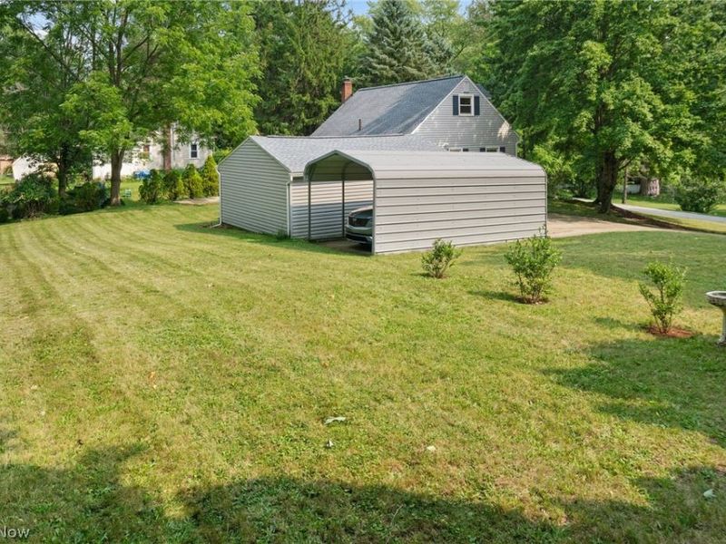 2134 Plymouth Drive, Uniontown, OH 44685 Photo 13