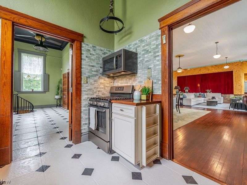 15710 Cenfield Street NE, Alliance, OH 44601 Photo 14