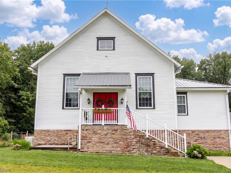 15710 Cenfield Street NE, Alliance, OH 44601 Photo 4