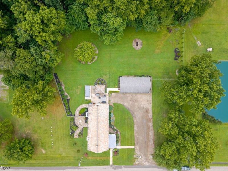 15710 Cenfield Street NE, Alliance, OH 44601 Photo 5