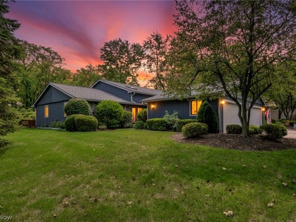 1442 Timberland Lane, Twinsburg, OH 44087