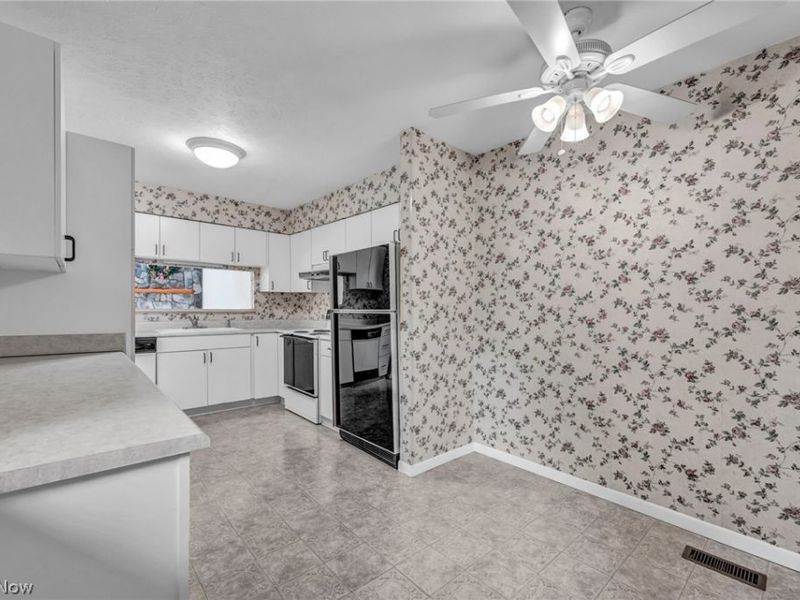 1442 Timberland Lane, Twinsburg, OH 44087 Photo 14