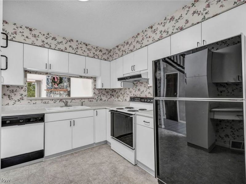 1442 Timberland Lane, Twinsburg, OH 44087 Photo 18