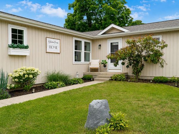 4144 13 Mile Road NE, Rockford, MI 49341