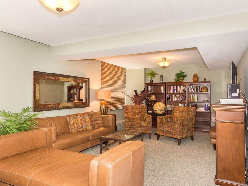 1000 Urlin Avenue , Unit 622, Columbus, OH 43212 Photo 35