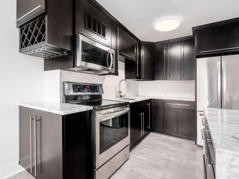 1000 Urlin Avenue , Unit 622, Columbus, OH 43212 Photo 5