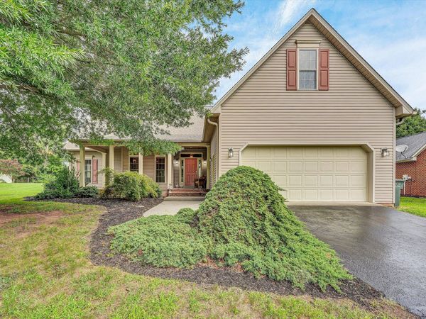 1203 Turner ST , Salem, VA 24153