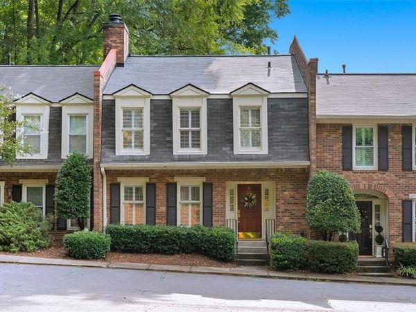 12 Queen Victoria Place NE, Atlanta, GA 30342