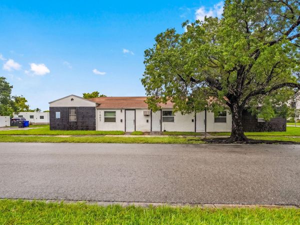 1602 S 17th Avenue, Unit 1-3, Hollywood, FL 33020