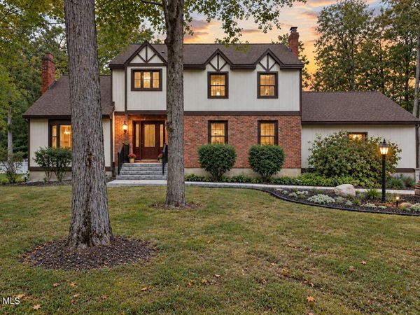 17 Bittersweet Lane, Clifton Park, NY 12065