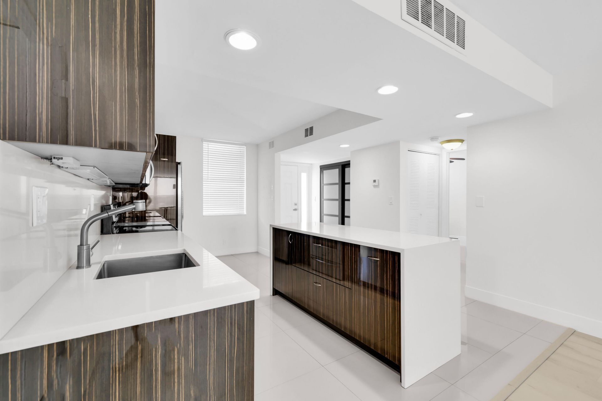 2768 Carambola Circle S, Unit 501, Coconut Creek, FL 33066 Photo