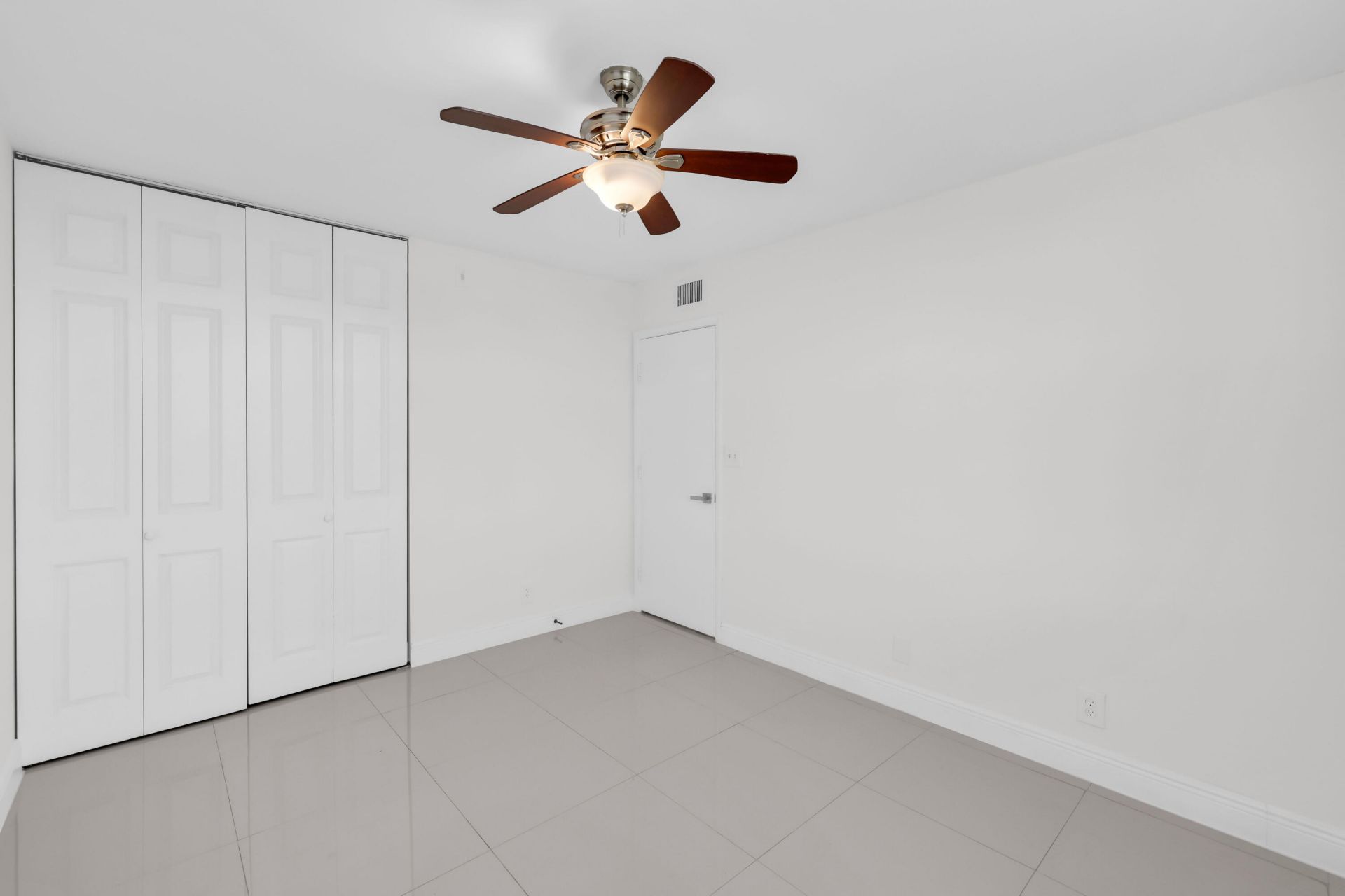 2768 Carambola Circle S, Unit 501, Coconut Creek, FL 33066 Photo