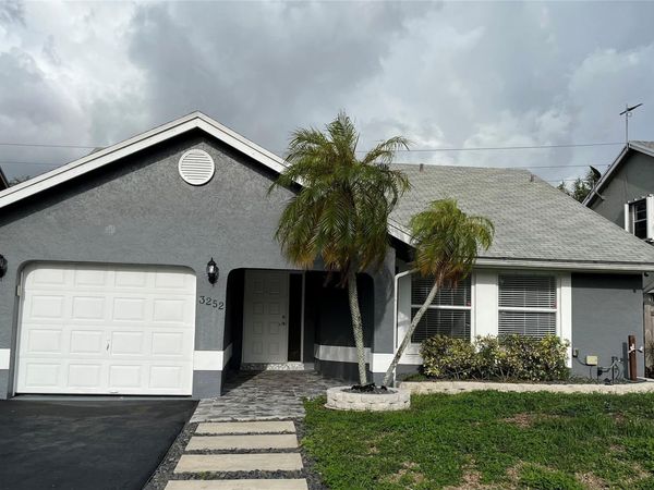 3252 NW 121ST Avenue, Sunrise, FL 33323