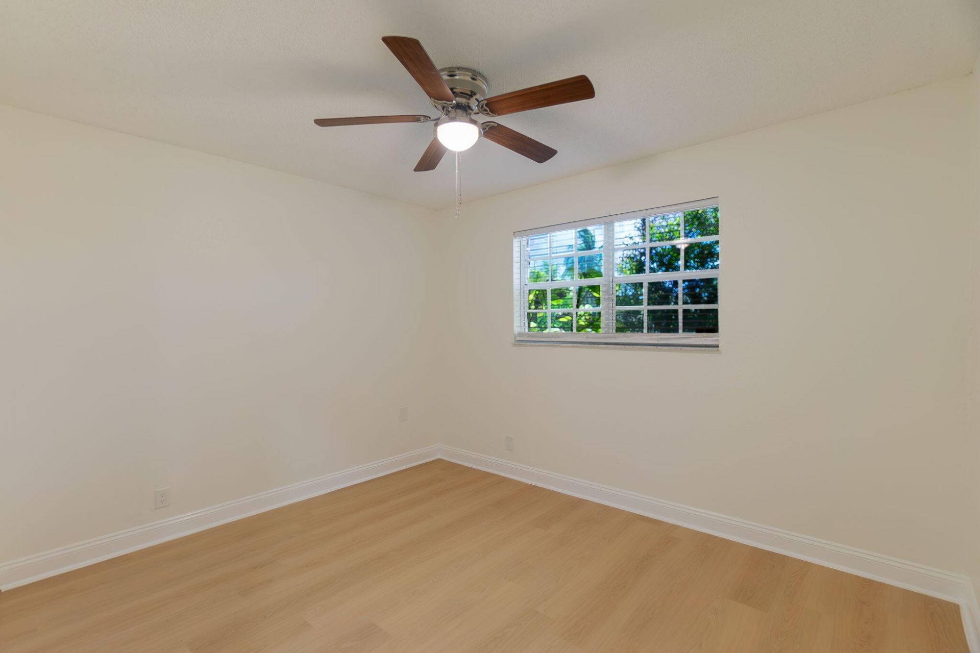 2831 N Seacrest Boulevard, Boynton Beach, FL 33435 Photo