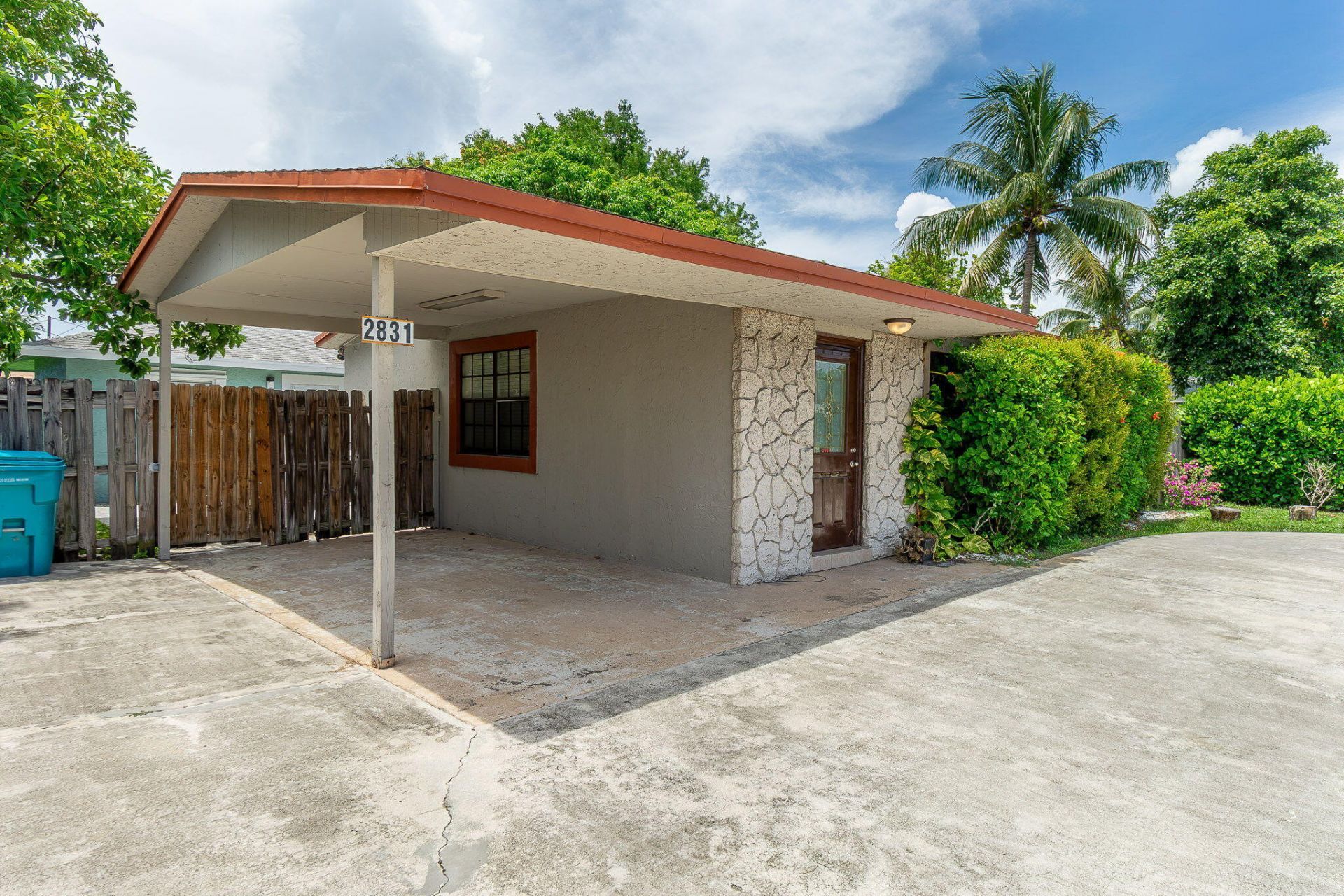 2831 N Seacrest Boulevard, Boynton Beach, FL 33435 Photo