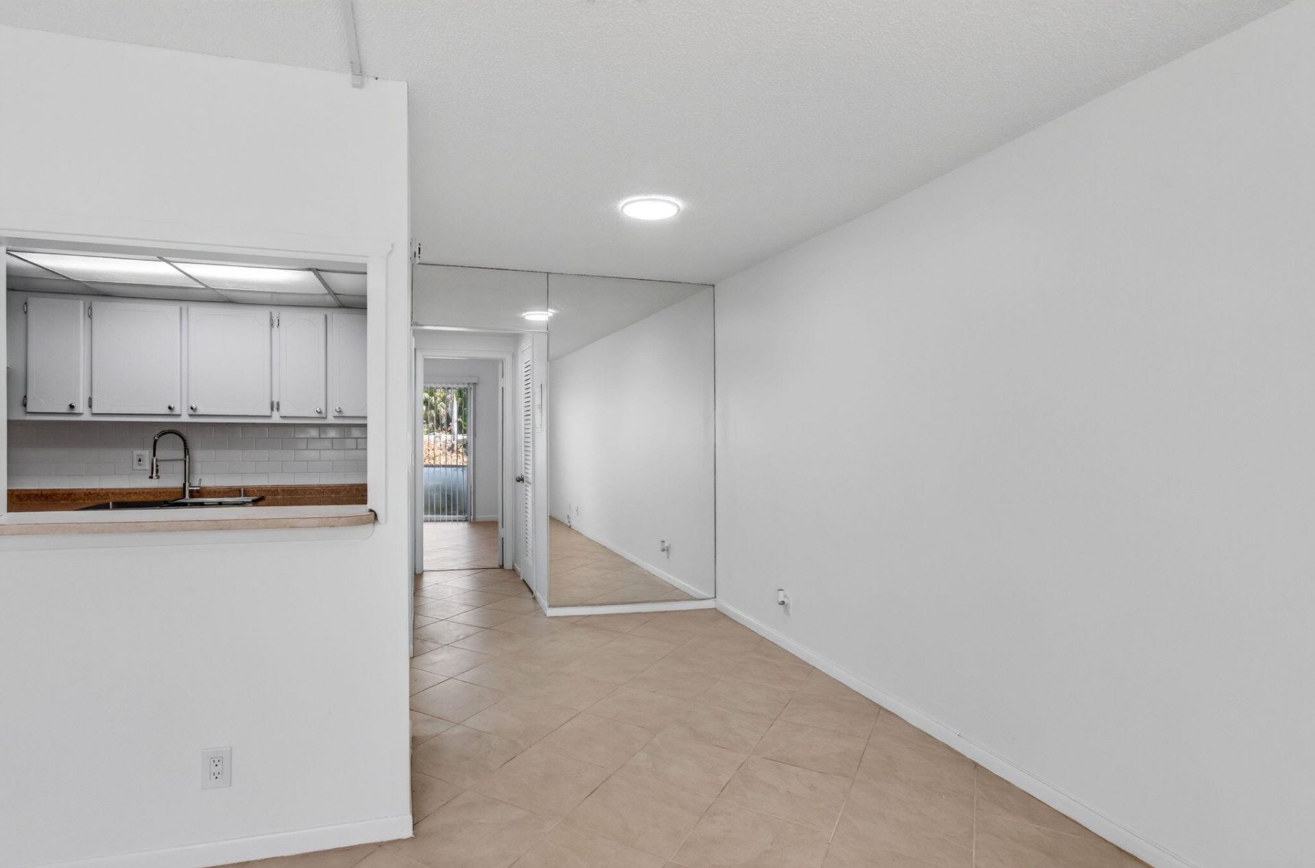 126 Norwich F, West Palm Beach, FL 33417 Photo