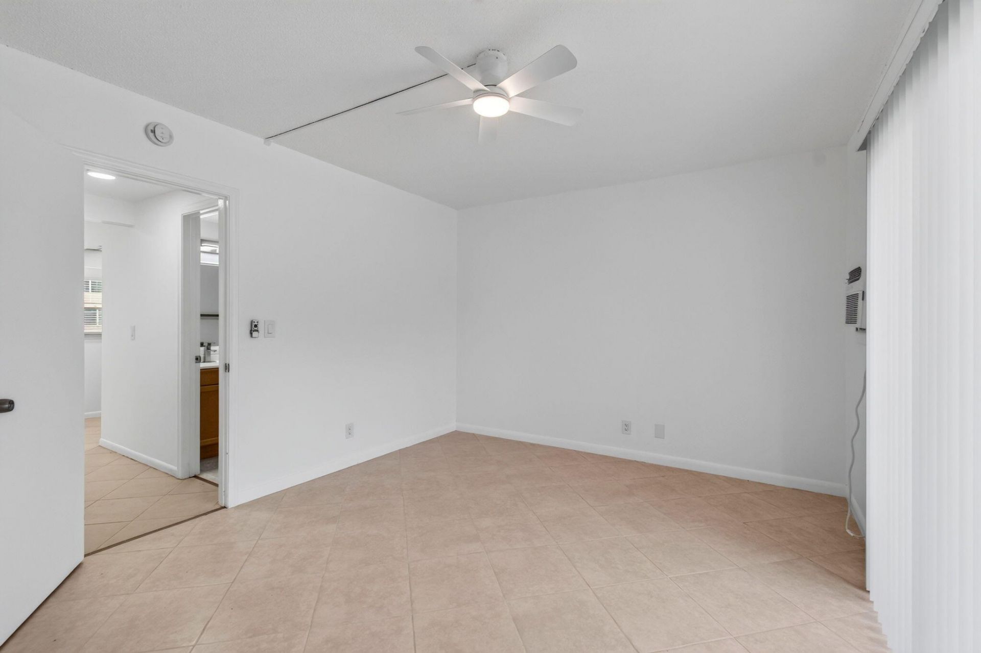 126 Norwich F, West Palm Beach, FL 33417 Photo
